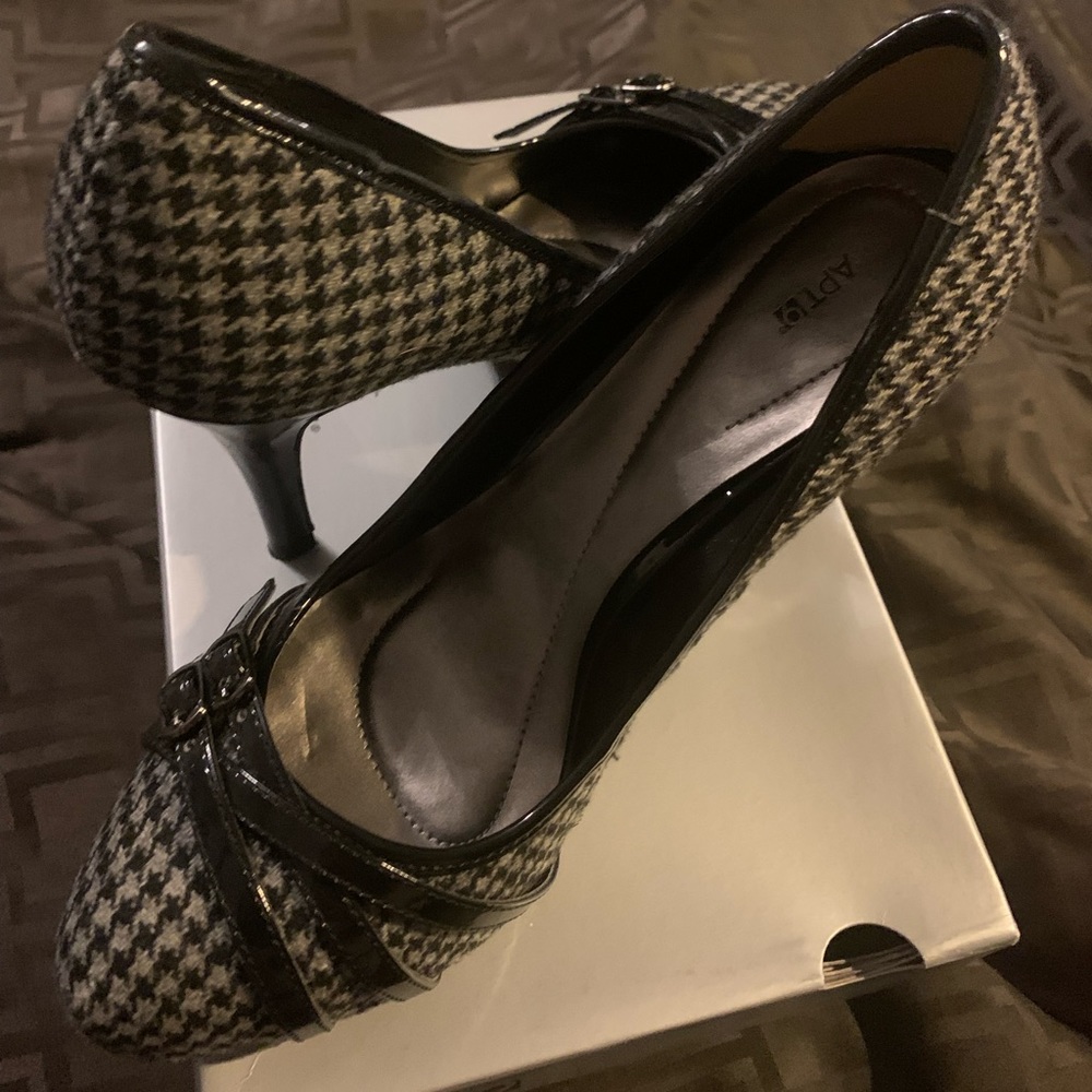 Apt 9 sz 9 heels